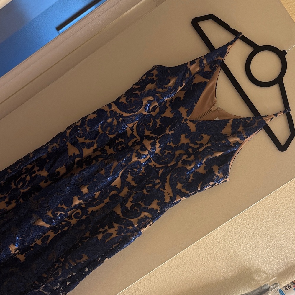 Dress the Population Navy Blue Lace Backless Dress